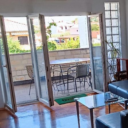 Apartment Tin Krk Town Exterior foto