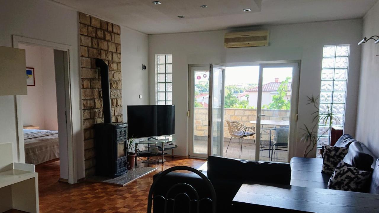 Apartment Tin Krk Town Exterior foto